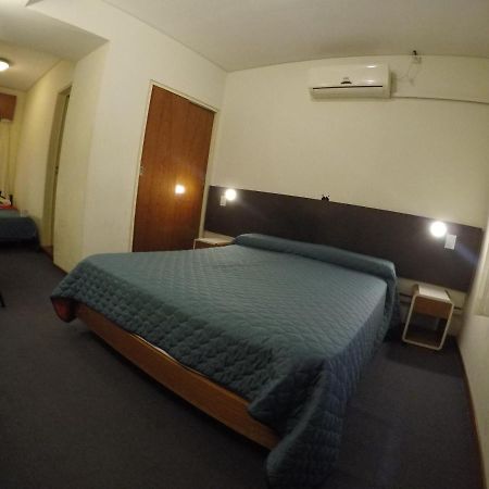 Hotel Riviera Cordova Esterno foto